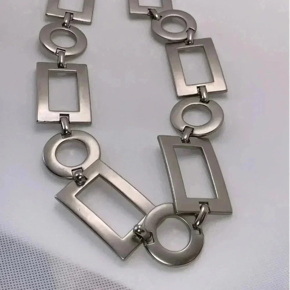 Escada Women’s Vintage Designer Silver Tone Metal Chain Link Belt - Picture 1 of 7